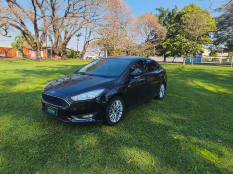 FORD Focus Sedan 2.0 16V 4P FLEX SE FASTBACK POWERSHIFT AUTOM�TICO, Foto 5