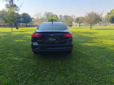 FORD Focus Sedan 2.0 16V 4P FLEX SE FASTBACK POWERSHIFT AUTOM�TICO, Foto 7