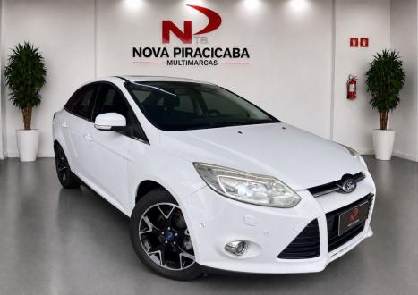 FORD Focus Sedan 2.0 16V 4P FLEX TITANIUM PLUS FASTBACK POWERSHIFT AUTOM�TICO, Foto 1