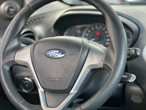 FORD Ka Hatch 1.0 12V 4P FLEX TI-VCT SE, Foto 3