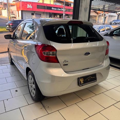 FORD Ka Hatch 1.0 12V 4P FLEX TI-VCT SE PLUS, Foto 4