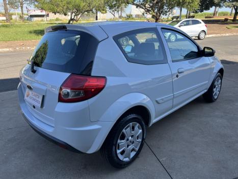 FORD Ka Hatch 1.0 FLEX, Foto 4