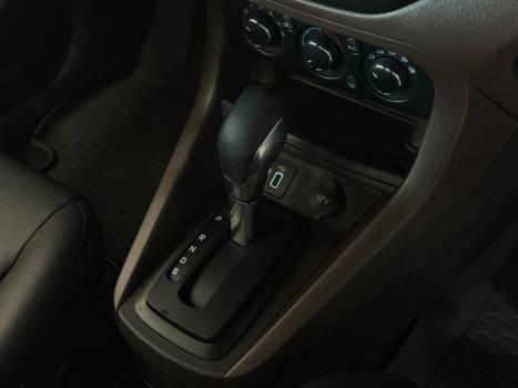 FORD Ka Hatch 1.5 12V 4P FLEX TI-VCT FREESTYLE AUTOM�TICO, Foto 6