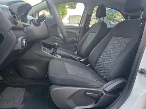 FORD Ka Hatch 1.5 12V 4P FLEX TI-VCT SE, Foto 9