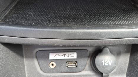 FORD Ka Hatch 1.5 16V 4P FLEX SIGMA SEL, Foto 8