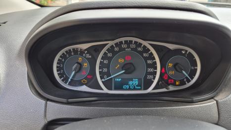 FORD Ka Hatch 1.5 16V 4P FLEX SIGMA SEL, Foto 17