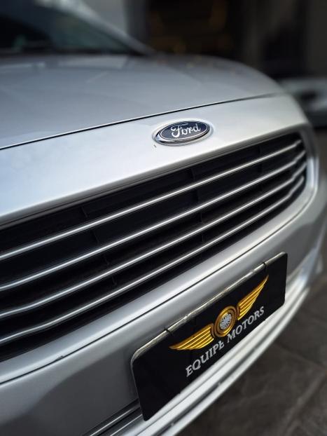 FORD Ka + Sedan 1.5 12V 4P FLEX TI-VCT SE, Foto 2