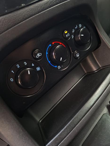 FORD Ka + Sedan 1.5 12V 4P FLEX TI-VCT SE, Foto 19