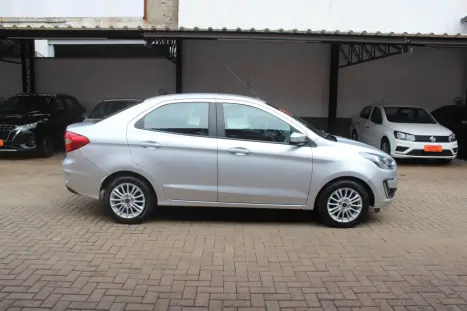 FORD Ka + Sedan 1.5 12V 4P FLEX TI-VCT TITANIUM AUTOM�TICO, Foto 8