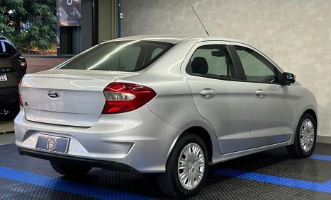 FORD Ka + Sedan 1.5 12V 4P FLEX TI-VCT SE AUTOM�TICO, Foto 4