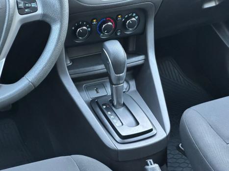 FORD Ka + Sedan 1.5 12V 4P FLEX TI-VCT SE AUTOM�TICO, Foto 10