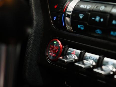 FORD Mustang , Foto 14