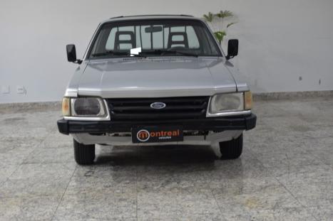 FORD Pampa 1.8 L, Foto 2