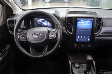 FORD Ranger 2.0 4P TURBO DIESEL XLS 4X4 CABINE DUPLA AUTOM�TICO, Foto 5
