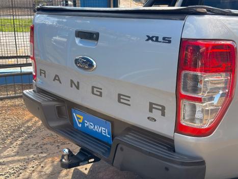 FORD Ranger 2.2 16V XLS DIESEL 4X4 CABINE DUPLA AUTOMTICO, Foto 17