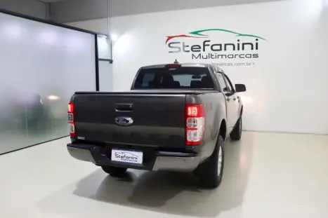 FORD Ranger 2.2 16V XLS DIESEL 4X4 CABINE DUPLA AUTOMTICO, Foto 11