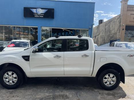 FORD Ranger 2.2 16V XLS DIESEL 4X4 CABINE DUPLA, Foto 2