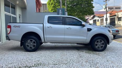 FORD Ranger 2.2 16V XLS DIESEL 4X4 CABINE DUPLA AUTOMÁTICO, Foto 4