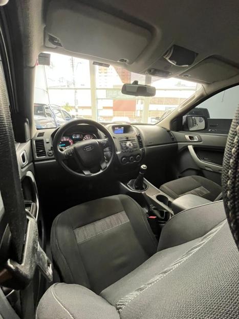 FORD Ranger 2.5 16V FLEX XLT CABINE DUPLA, Foto 15
