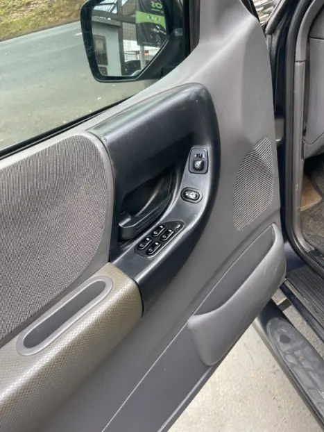 FORD Ranger 2.5 16V FLEX XLT CABINE DUPLA, Foto 7