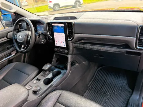 FORD Ranger 3.0 V6 24V 4X4 XLT TURBO DIESEL CABINE DUPLA AUTOM�TICO, Foto 5