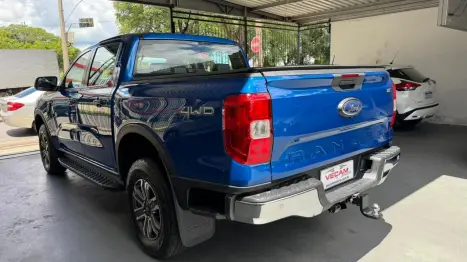 FORD Ranger 3.0 V6 24V 4X4 XLT TURBO DIESEL CABINE DUPLA AUTOM�TICO, Foto 4