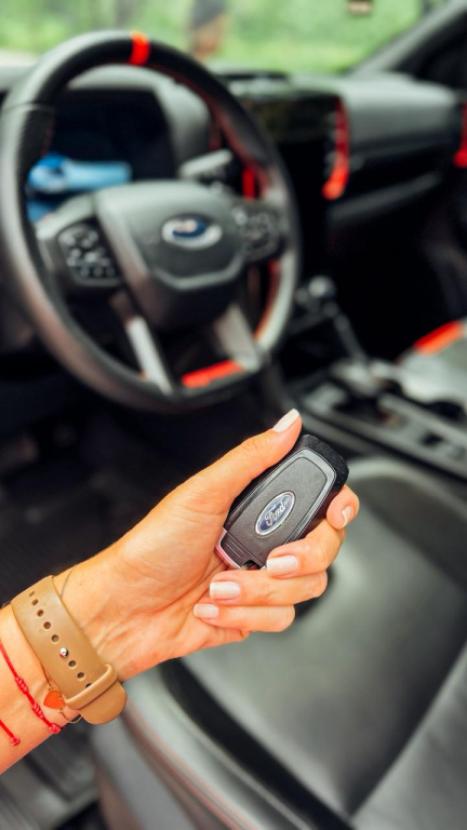 FORD Ranger 3.0 V6 24V CABINE DUPLA RAPTOR 4X4 AUTOM�TICO, Foto 4