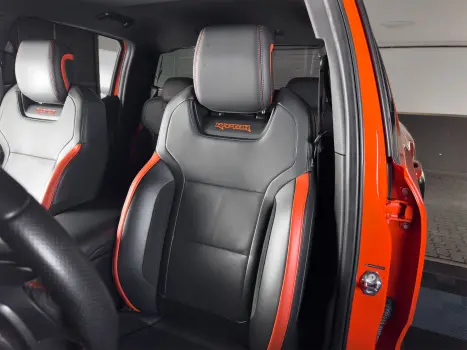 FORD Ranger 3.0 V6 24V CABINE DUPLA RAPTOR 4X4 AUTOM�TICO, Foto 7