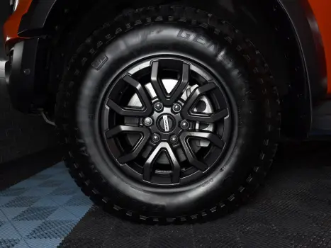 FORD Ranger 3.0 V6 24V CABINE DUPLA RAPTOR 4X4 AUTOM�TICO, Foto 10