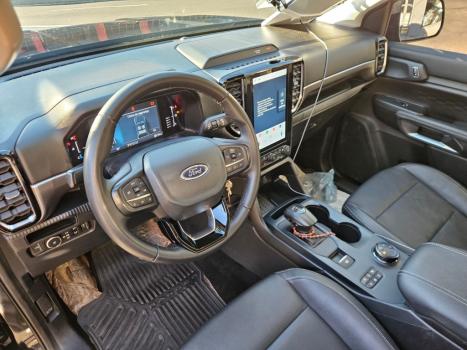 FORD Ranger 3.0 V6 24V 4X4 XLT TURBO DIESEL CABINE DUPLA AUTOM�TICO, Foto 4