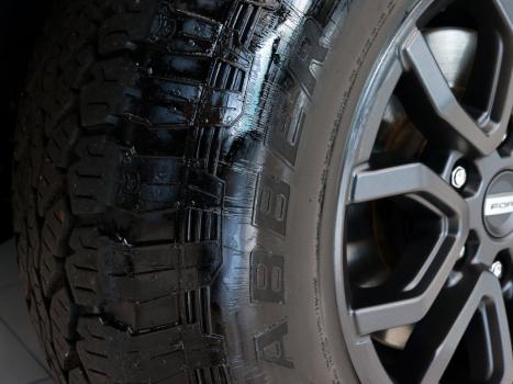 FORD Ranger 3.0 V6 24V CABINE DUPLA RAPTOR 4X4 AUTOM�TICO, Foto 18