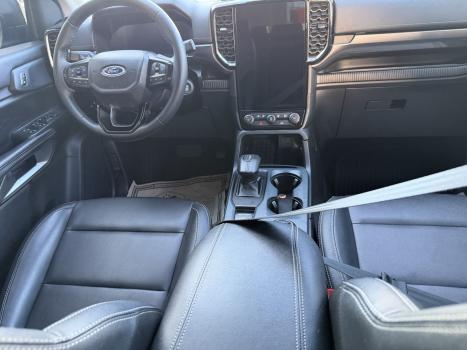 FORD Ranger 3.0 V6 4X4 LIMITED PLUS TURBO DIESEL CABINE DUPLA AUTOM�TICO, Foto 9