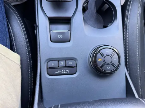 FORD Ranger 3.0 V6 4X4 LIMITED PLUS TURBO DIESEL CABINE DUPLA AUTOM�TICO, Foto 23