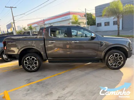 FORD Ranger 3.0 V6 4X4 LIMITED PLUS TURBO DIESEL CABINE DUPLA AUTOM�TICO, Foto 4