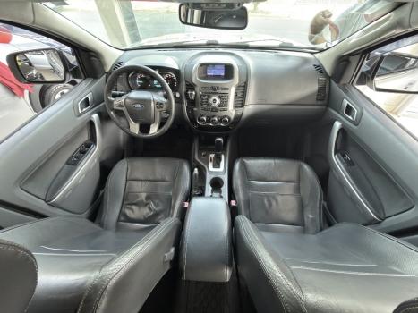 FORD Ranger 3.0 V6 4X4 LIMITED PLUS TURBO DIESEL CABINE DUPLA AUTOM�TICO, Foto 7