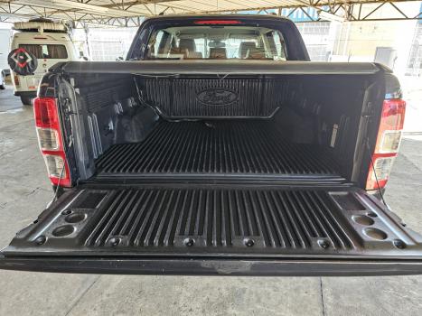 FORD Ranger 3.0 V6 4X4 LIMITED TURBO DIESEL CABINE DUPLA AUTOM�TICO, Foto 9