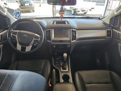FORD Ranger 3.0 V6 4X4 LIMITED TURBO DIESEL CABINE DUPLA AUTOM�TICO, Foto 11