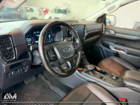 FORD Ranger 3.0 V6 4X4 LIMITED TURBO DIESEL CABINE DUPLA AUTOMÁTICO, Foto 4