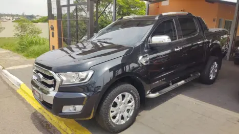 FORD Ranger 3.2 20V CABINE DUPLA 4X4 LIMITED TURBO DIESEL AUTOMÁTICO, Foto 4 FORD Ranger 3.2 20V CABINE DUPLA 4X4 LIMITED TURBO DIESEL AUTOMÁTICO, Foto 4