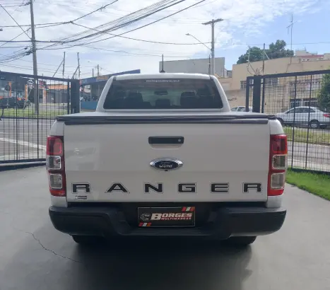 FORD Ranger 3.2 20V CABINE DUPLA 4X4 STORM TURBO DIESEL AUTOMTICO, Foto 5