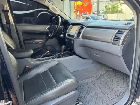 FORD Ranger 3.2 20V CABINE DUPLA 4X4 LIMITED PLUS TURBO DIESEL AUTOMTICO, Foto 7