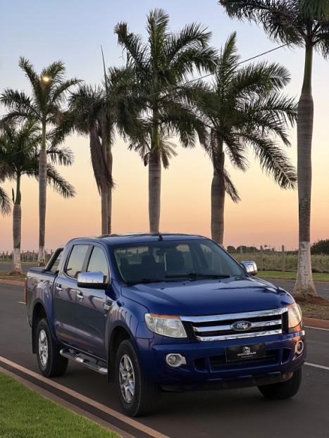 FORD Ranger 3.2 20V XLT 4X4 CABINE DUPLA TURBO DIESEL AUTOMÁTICO, Foto 3 FORD Ranger 3.2 20V XLT 4X4 CABINE DUPLA TURBO DIESEL AUTOMÁTICO, Foto 3
