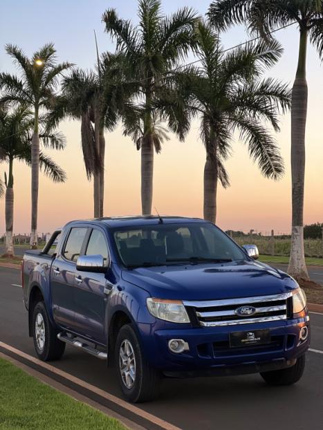 FORD Ranger 3.2 20V XLT 4X4 CABINE DUPLA TURBO DIESEL AUTOMÁTICO, Foto 6 FORD Ranger 3.2 20V XLT 4X4 CABINE DUPLA TURBO DIESEL AUTOMÁTICO, Foto 6