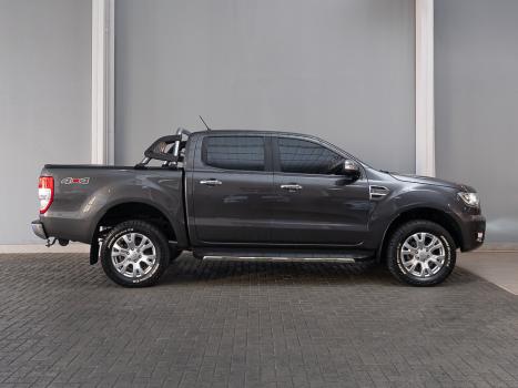 FORD Ranger 3.2 20V XLT 4X4 CABINE DUPLA TURBO DIESEL AUTOMTICO, Foto 8