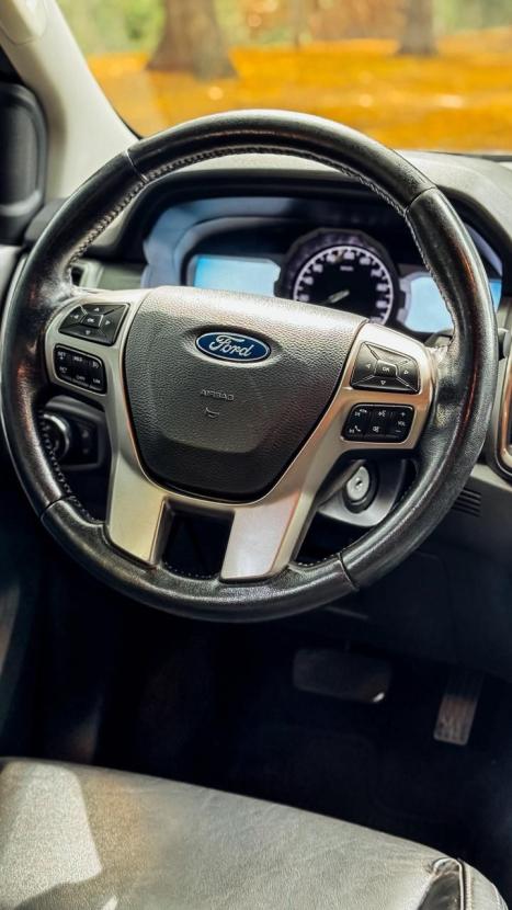 FORD Ranger 3.2 20V XLT 4X4 CABINE DUPLA TURBO DIESEL AUTOMTICO, Foto 5