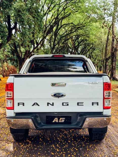 FORD Ranger 3.2 20V XLT 4X4 CABINE DUPLA TURBO DIESEL AUTOMTICO, Foto 9