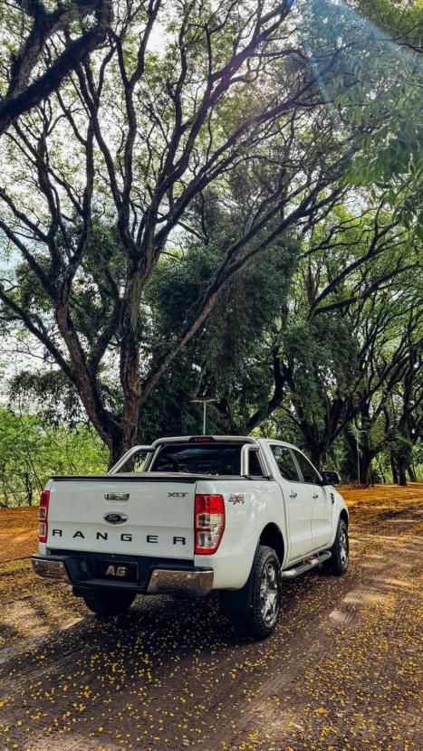 FORD Ranger 3.2 20V XLT 4X4 CABINE DUPLA TURBO DIESEL AUTOMTICO, Foto 10