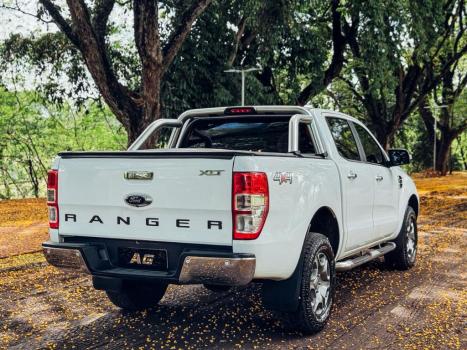 FORD Ranger 3.2 20V XLT 4X4 CABINE DUPLA TURBO DIESEL AUTOMTICO, Foto 12