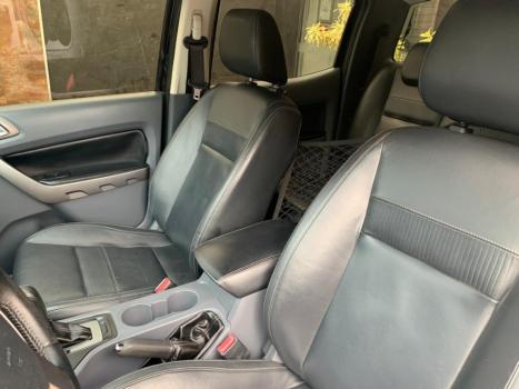 FORD Ranger 3.2 20V XLT 4X4 CABINE DUPLA TURBO DIESEL, Foto 15