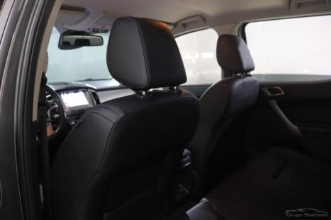 FORD Ranger 3.2 20V CABINE DUPLA 4X4 LIMITED PLUS TURBO DIESEL AUTOM�TICO, Foto 9